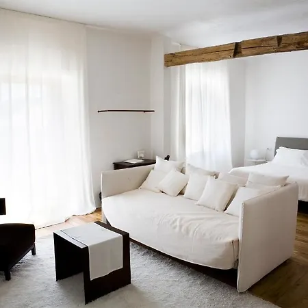 Casadonna Reale 아파트 카스텔디상로